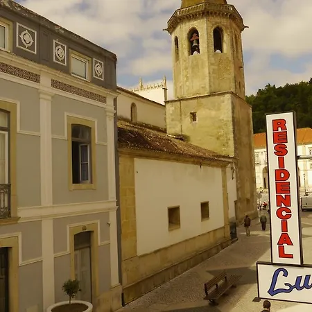Hotel Residencial Luz Tomar Exterior foto